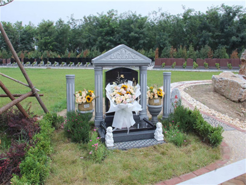 公墓环境
